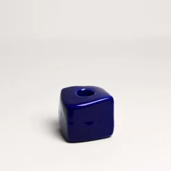 Lifestyle|Céladon Paris Bougeoirs Sol | Indigo